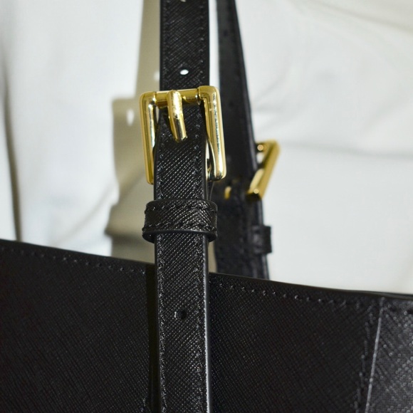 TORY BURCH EMERSON BUCKLE TOTES - Picture 4 of 6